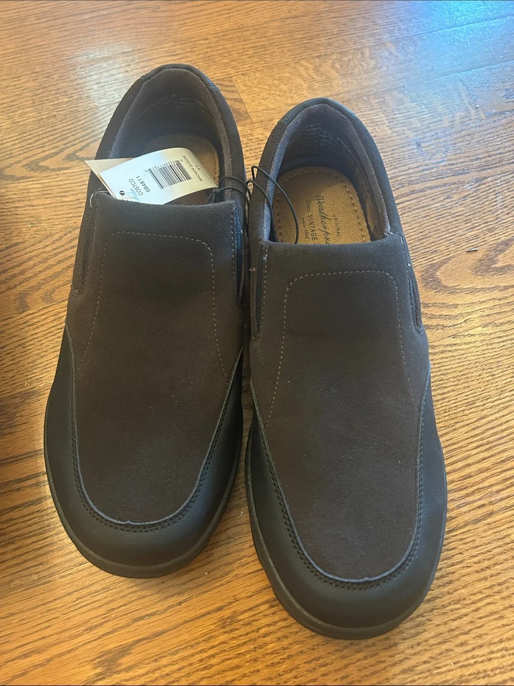 Weatherproof Men’s Slip-On Loafers in Black